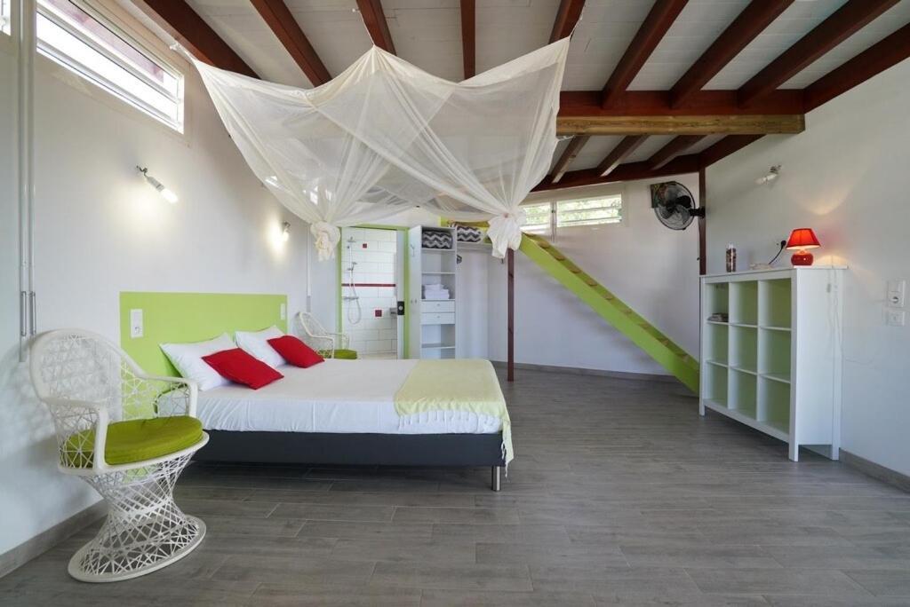 Le Jardin Des Ilets Villa Буйянт Екстериор снимка