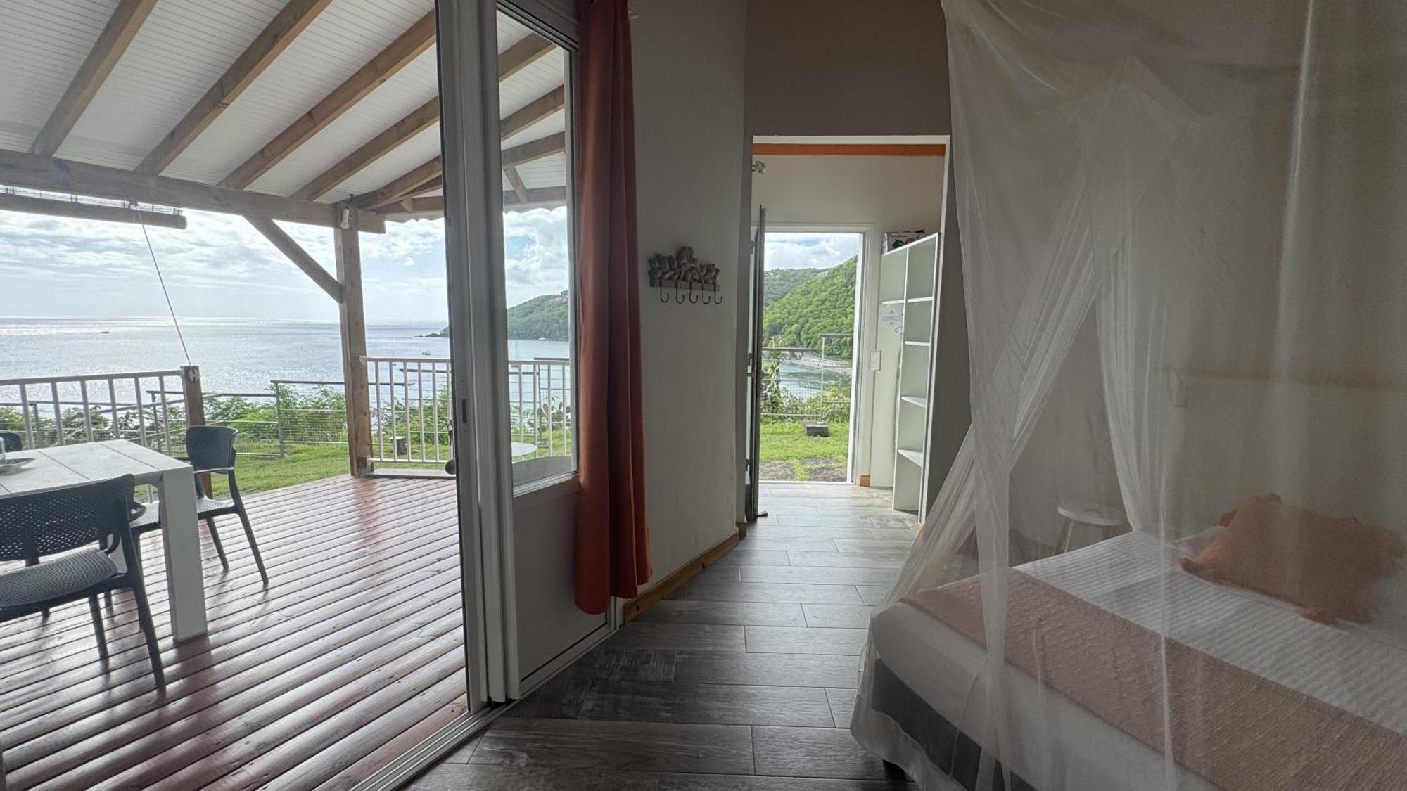 Le Jardin Des Ilets Villa Буйянт Стая снимка